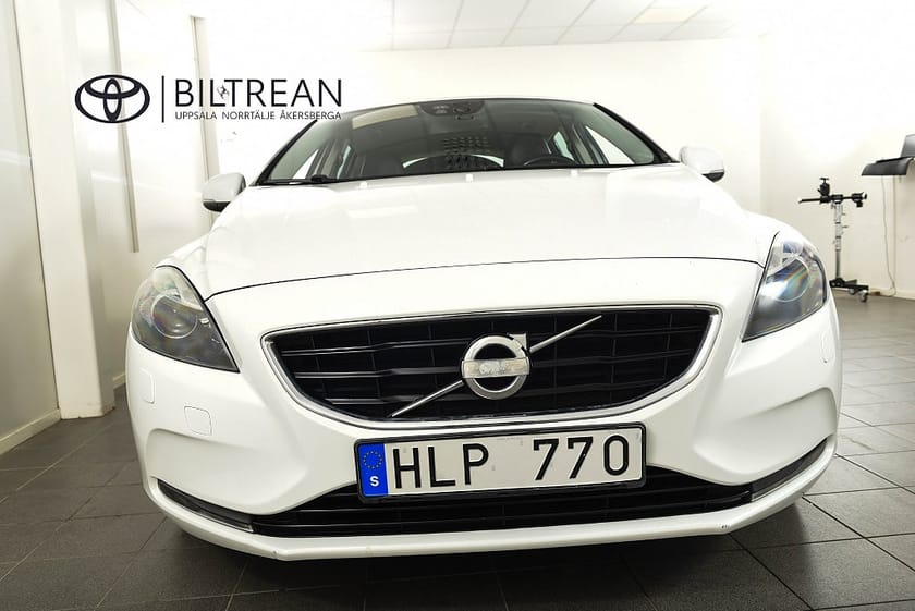 Bild 4 av Volvo V40 D2 Summum BLIS Drag D-värm V-hjul