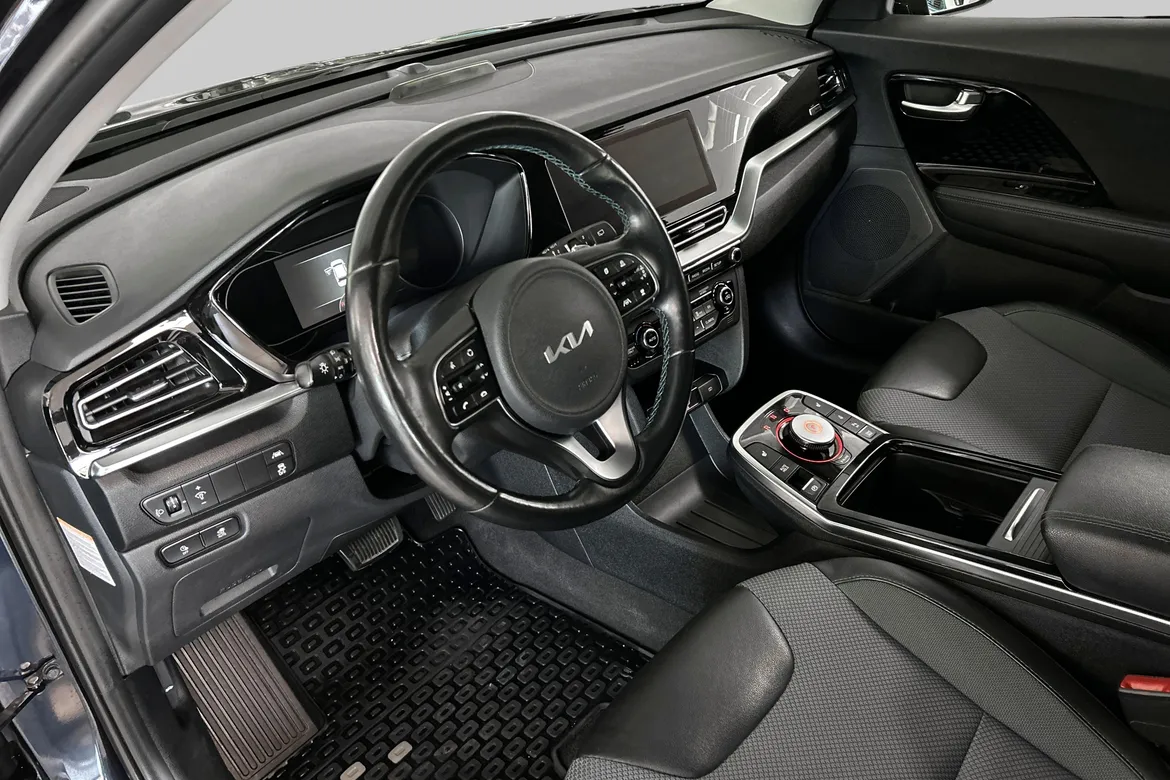 picture of a car