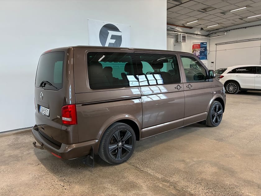 Bild 3 av Volkswagen Multivan RÄNTEKAMPANJ 3.45%* 2.0 TSI Comfortline Drag SoV 7-Sits