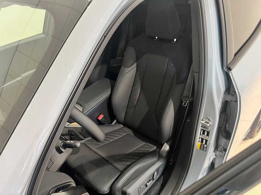 Bild 5 av BMW X3 30e xDrive xDrive, M-Sport Pro,Adpt Fart,Drag,Värmare,Adpt LED