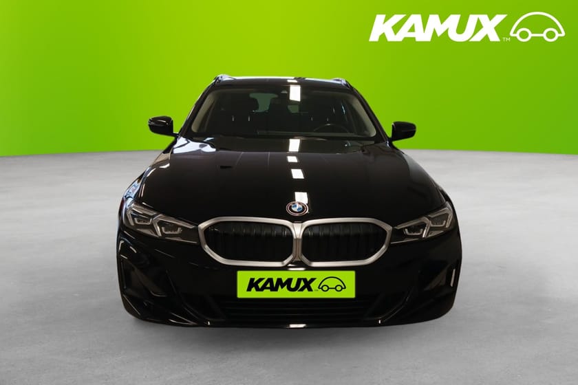 Bild 5 av BMW 320d xDrive Touring 190hk Widescreen CarPlay Navi Drag