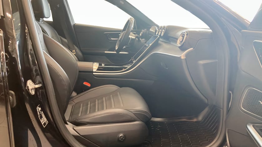 Bild 3 av Mercedes-Benz C 300 e C300e 9G-Tronic "DEC ränta 3,95%" 313hk|AMG-LINE|360|PANO