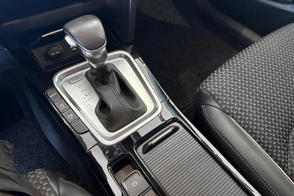 picture of a car
