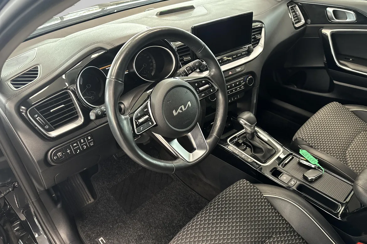 picture of a car