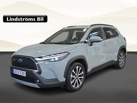Toyota Corolla Cross Hybrid AWD-i 2.0 Style Moms Leasebar Vinterhjul