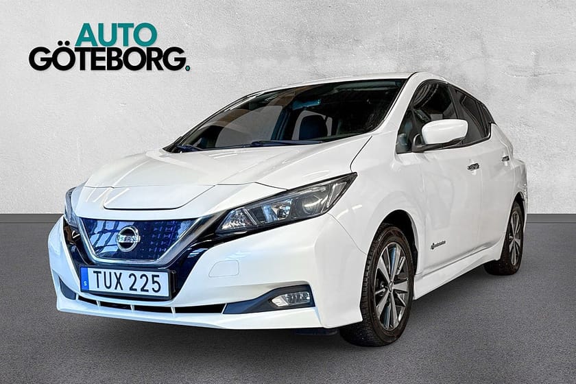 Bild 1 av Nissan Leaf Acenta 40KWH Navi Värmare B-Kamera Välservad