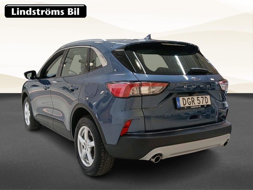 Bild 4 av Ford Kuga Plug-In Hybrid SYNC 3 VINTERHJUL