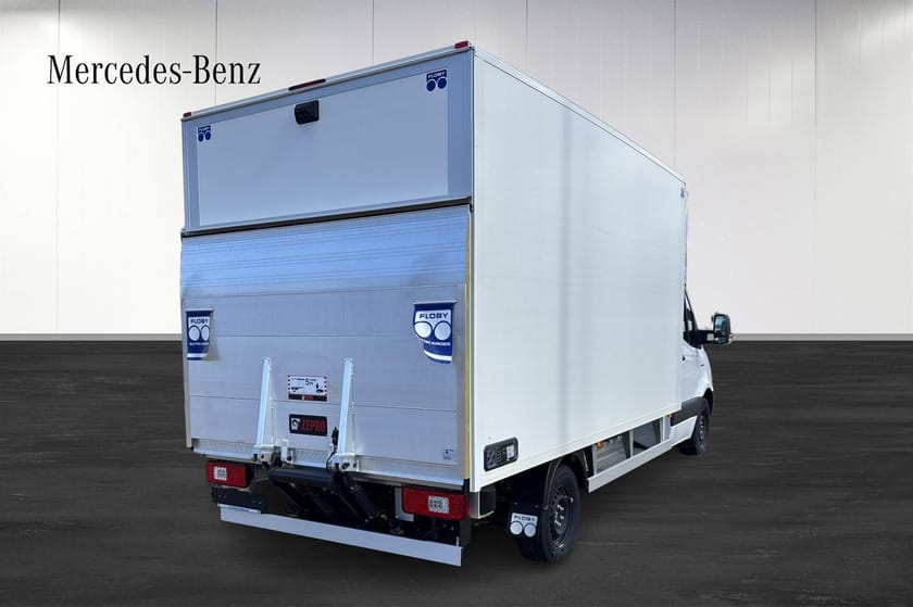 Bild 4 av Mercedes-Benz eSprinter 420 Chassi 81 kWh EH A3 SELECT | VOLYMSKÅP | LAGER