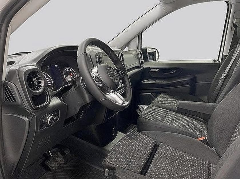 Bild 4 av Mercedes-Benz Vito 116 CDI 4x4 3.0t Pro Lång Facelift Lagerbil