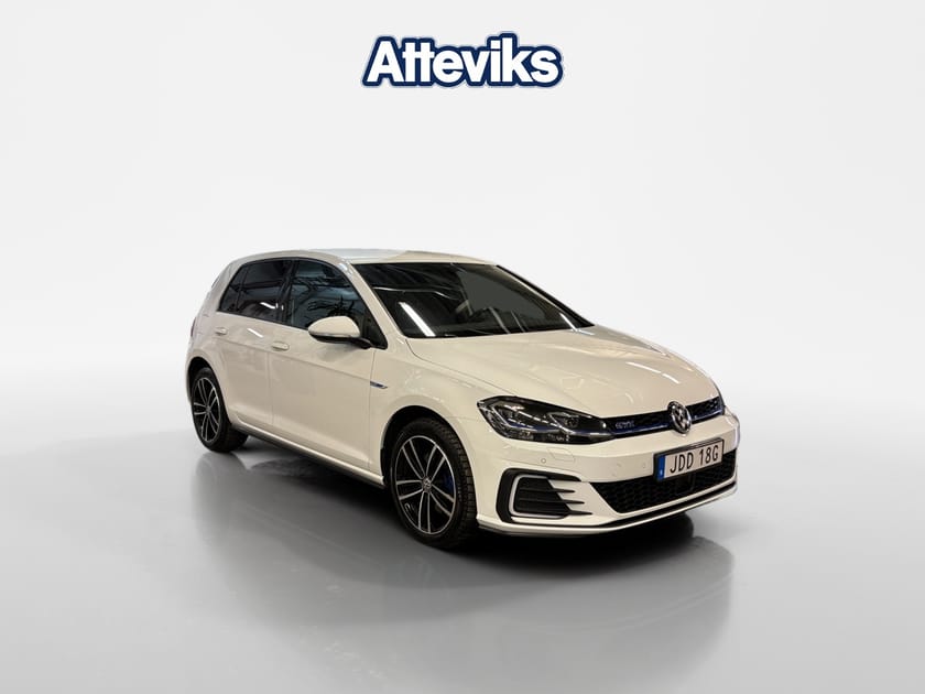 Bild 1 av Volkswagen Golf GTE 1.4 204 hk | Parkvärmare