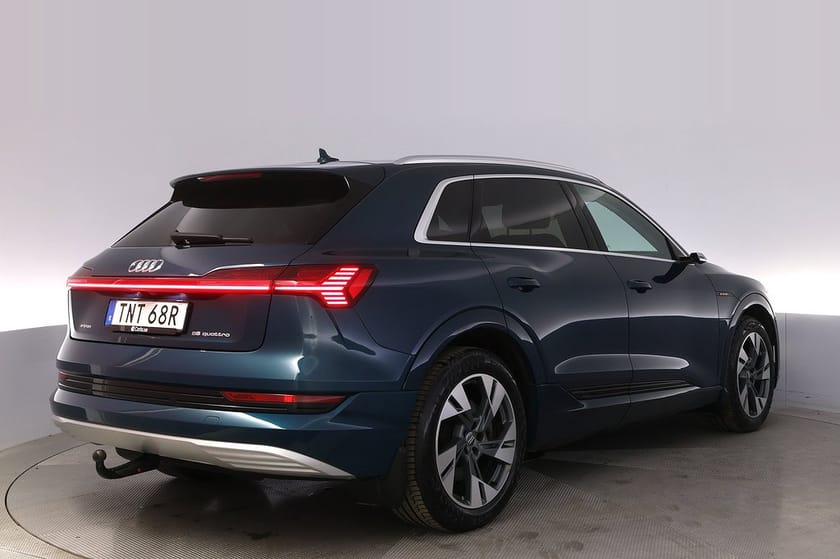 Bild 5 av Audi e-tron 55 quattro Proline Adv. Pano 360 Elstol B&O Drag