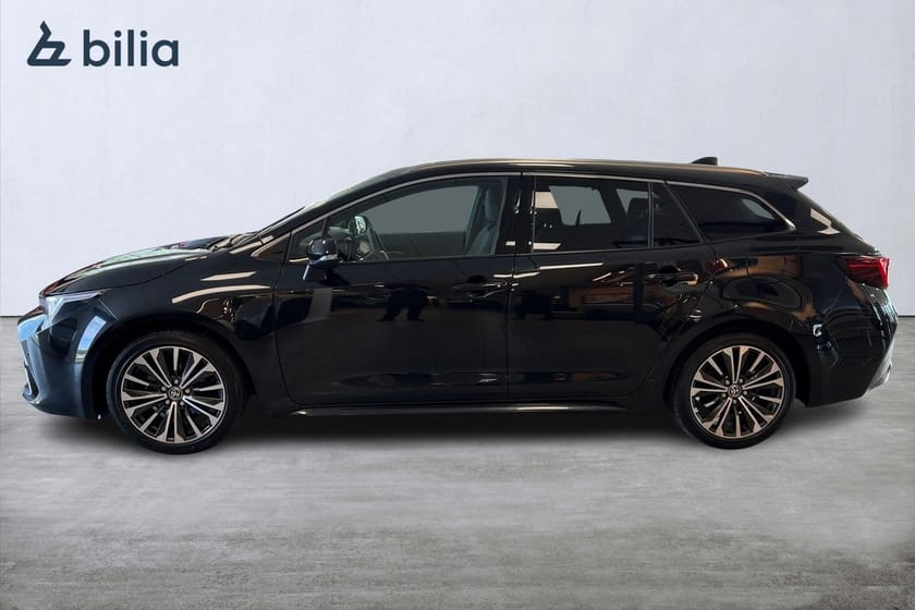 Bild 3 av Toyota Corolla Touring Sports Hybrid 1,8 Carplay Värmare Moms