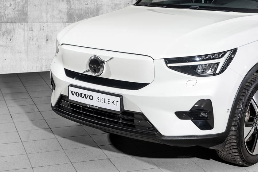 Bilde 3 av Volvo XC40 Recharge Twin motor Ultimate AWD Krok/H&K/360°/Panorama/ACC++