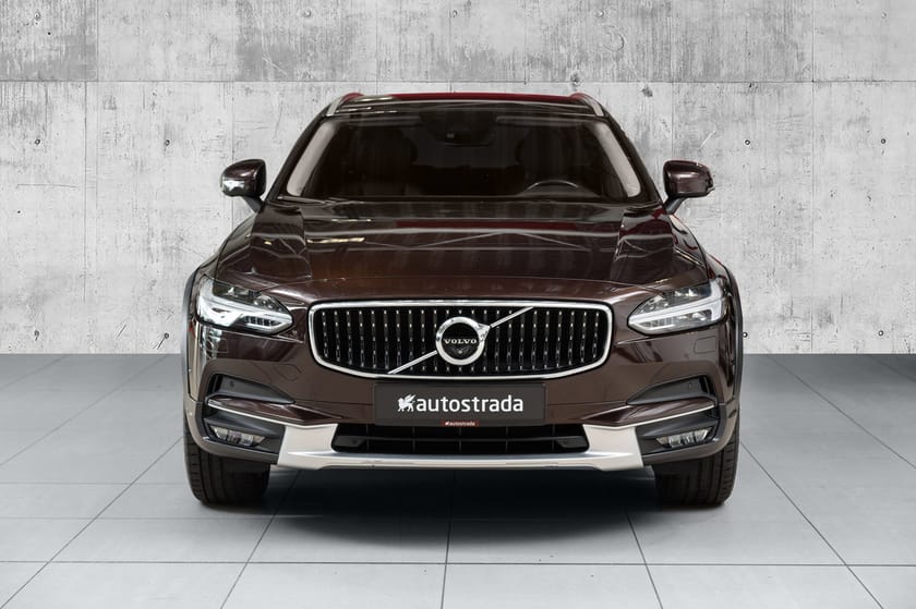 Bilde 2 av Volvo V90 Cross Country D4 | Hud | Krok | 360 | Skinn | Minne |
