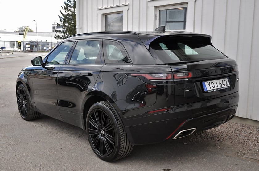 Bild 4 av Land Rover Range Rover Velar D300 AWD R-Dynamic Meridian Drag Pano Värmare