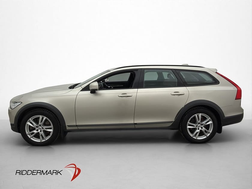 Bild 5 av Volvo V90 Cross Country D4 AWD Kinetic VOC Värm Kamera Drag