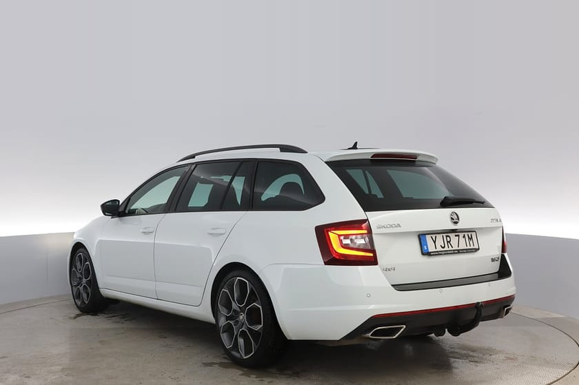 Bild 5 av Škoda Octavia Kombi Skoda 2.0 TDI 4x4 Premium RS Värmare Krok Canton V-hjul