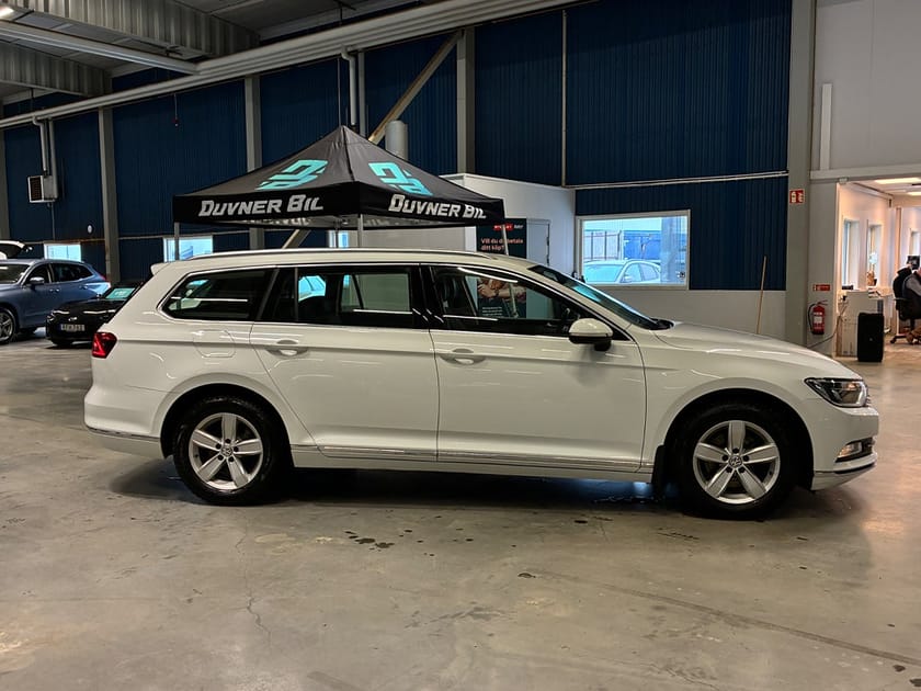 Bild 3 av Volkswagen Passat Sportscombi 2.0 TDI Aut 4Motion GT | Drag | Värmare