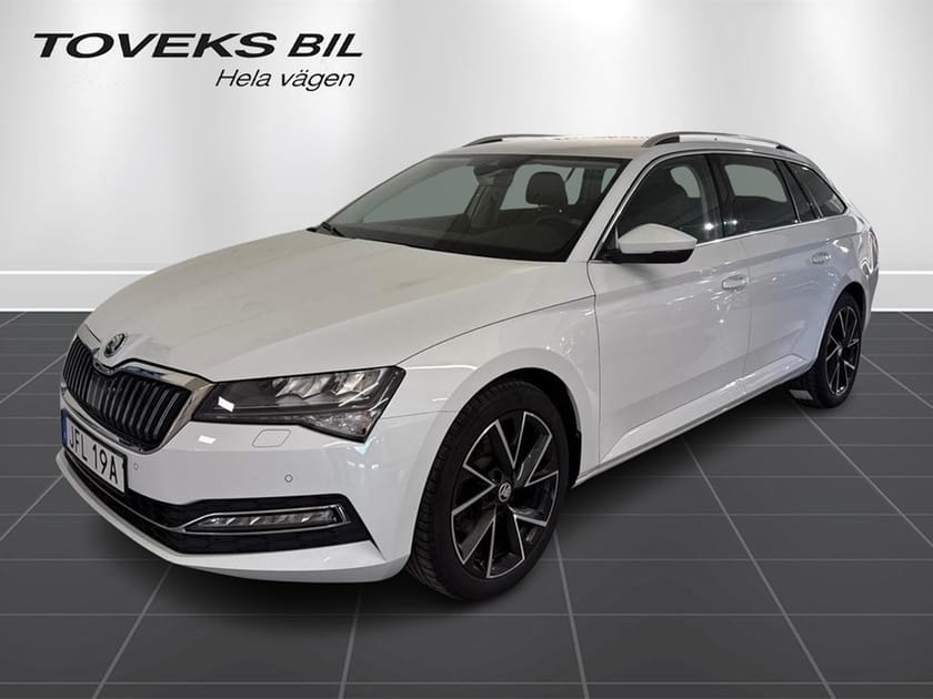 Bild 1 av Škoda Superb Kombi STYLE 2,0 TDI 200 HK I Drag