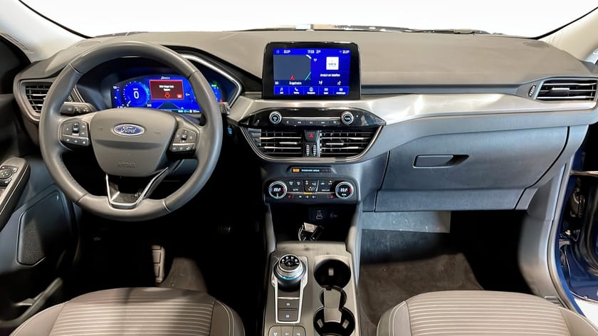 Bild 4 av Ford Kuga Plug-In Hybrid Titanium 2,5 PHEV 225hk | Dragkrok |