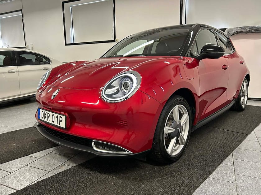 Bild 1 av ORA Funky Cat 300 171 hk Årsskatt 360 kr MOMS/VAT 3020 mil