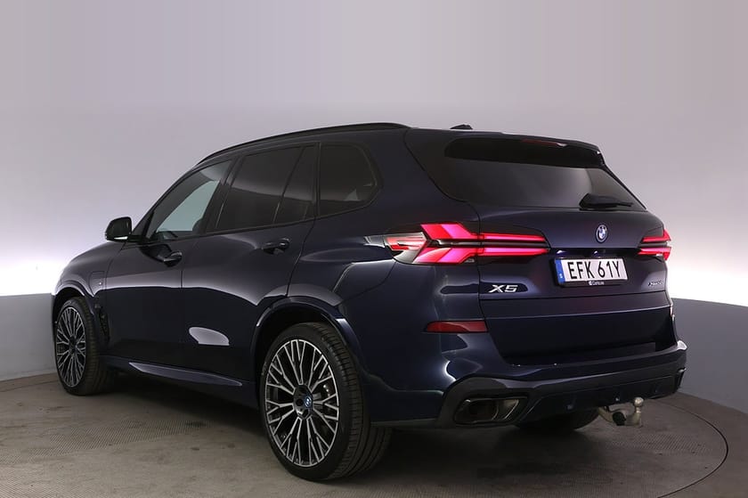 Bild 4 av BMW X5 xDrive50e M-Sport Pro Komfortstol Pano Drag HK DAP