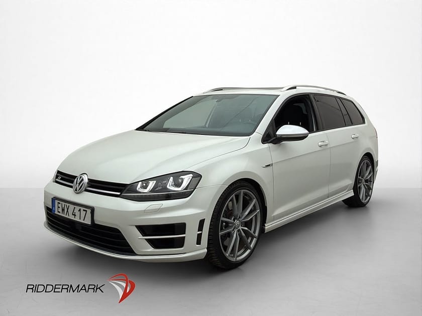 Bild 3 av Volkswagen Golf Sportscombi R 2.0 TSI 4M 300hk Pano Kamera Navi Dynaudio