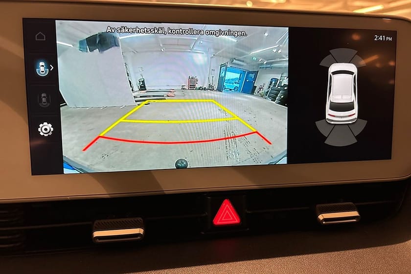 Bild 5 av Hyundai Ioniq 5 77.4 kWh AWD Essential 325hk / Moms / Drag