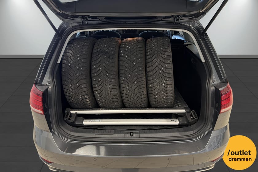 Bilde 5 av Volkswagen Golf Stasjonsvogn Highline / 4-Motion / DSG /