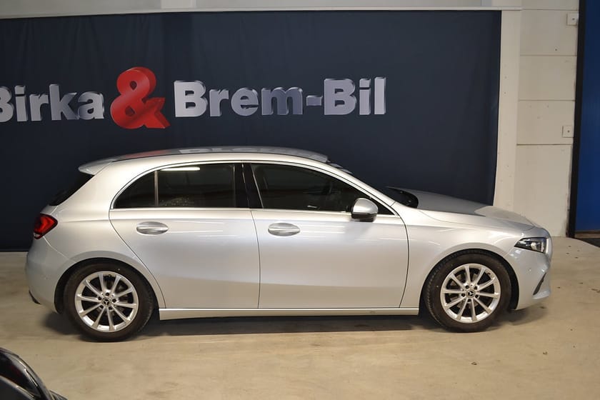 Bild 2 av Mercedes-Benz A 180 7G-DCT 136hk kamera, elstolar