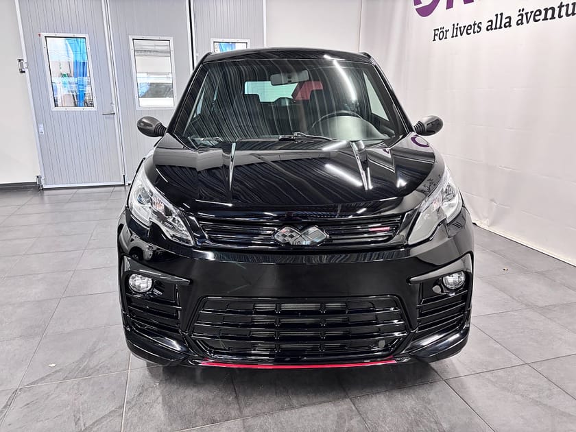 Bild 2 av Ligier JS60 0.5 DCI CVT, Ultimate, AC, Stolsvärme, Apple Carplay,