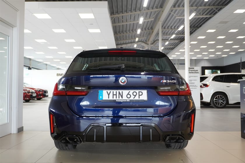 Bild 3 av BMW M340i xDrive Touring MHEV 374 hk Drag Elstol Minne HiFi