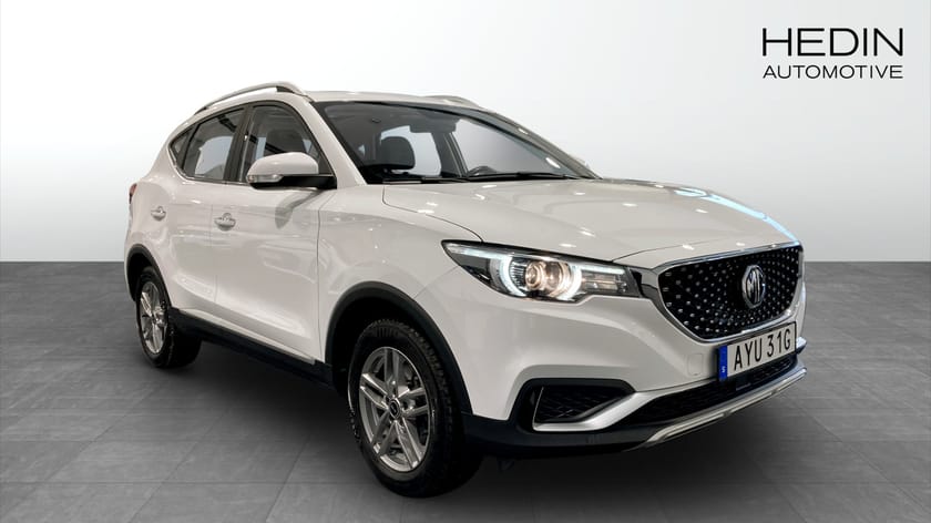 Bild 3 av MG ZS EV LUXURY 45KWH 143 HK | PANO | BACKKAMERA