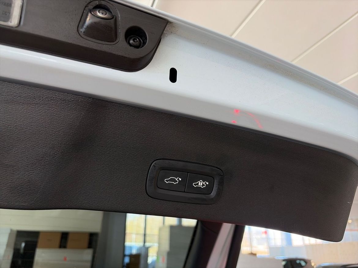 Volvo C40 2024 - miniatyr 18