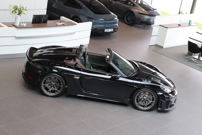 Bild 4 av Porsche 718 Spyder RS 