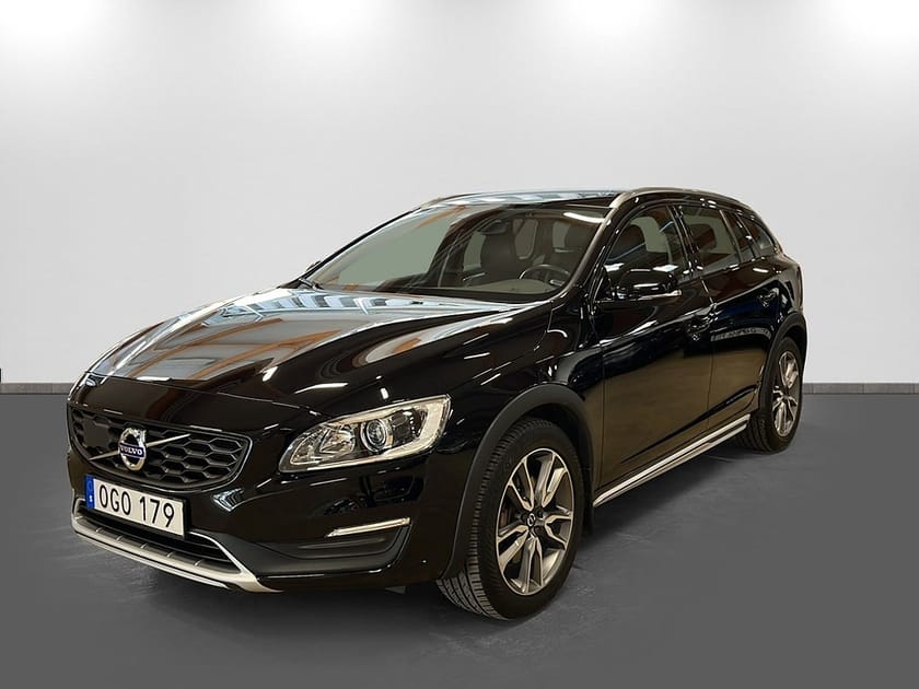 Bild 1 av Volvo V60 Cross Country D4 AWD 190hk Geartronic Summum