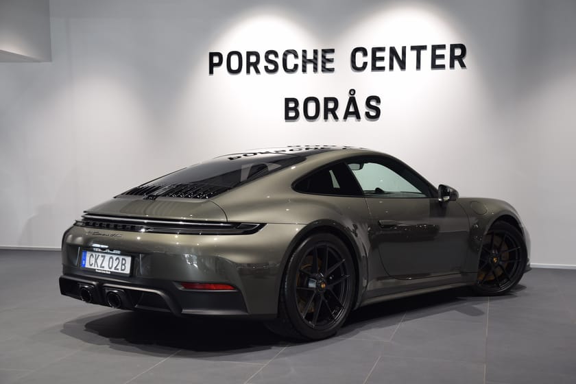 Bild 3 av Porsche 911 Carrera GTS 992.2 / Sömmar Night Green