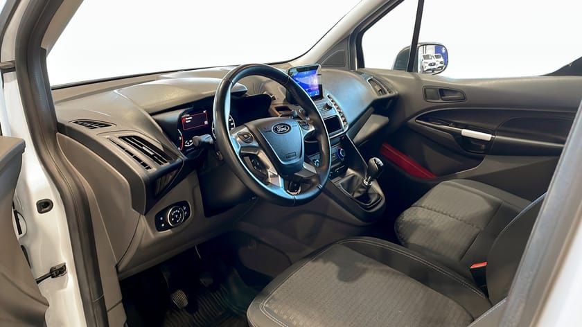 Bild 5 av Ford Transit Connect 230 LWB Skåp L2 Trend manuell 100HK | Dragkrok | Inredning |
