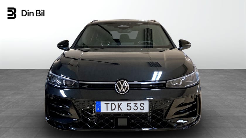 Bild 4 av Volkswagen Passat Variant eHybrid 272 hk DSG R-LINE Swe Edition