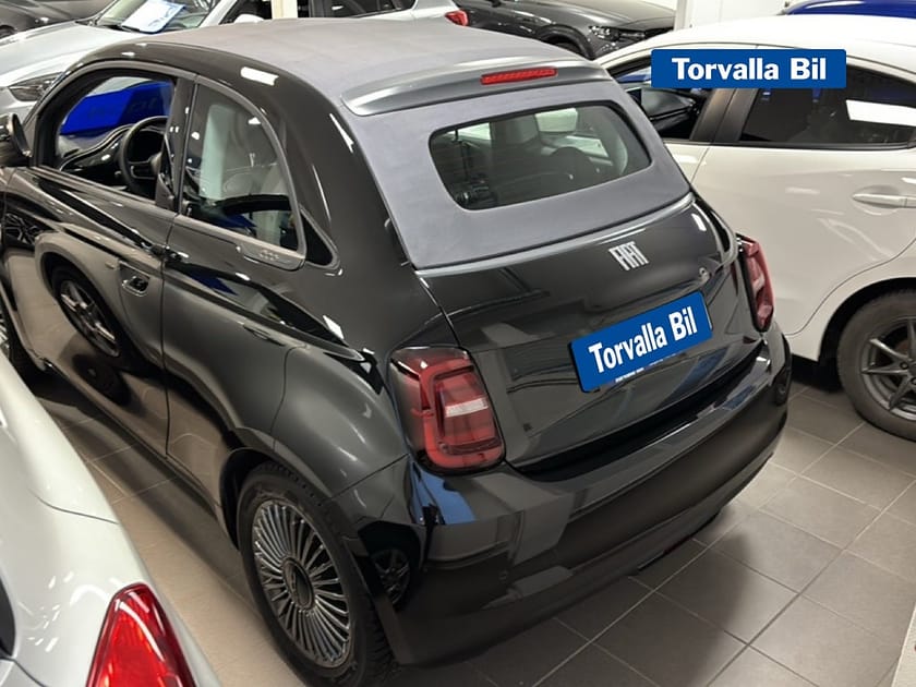 Bild 4 av Fiat 500Ce 500E ICON CABRIOLET Vinterhjul 500C RÄNTEKAMPANJ 3,99%