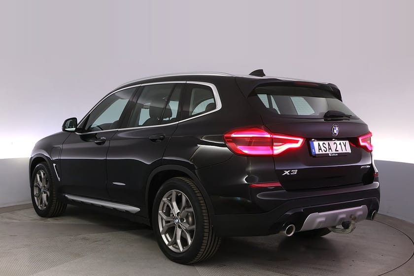 Bild 4 av BMW X3 xDrive30e xLine Drag BLIS HUD Farthållare HiFi