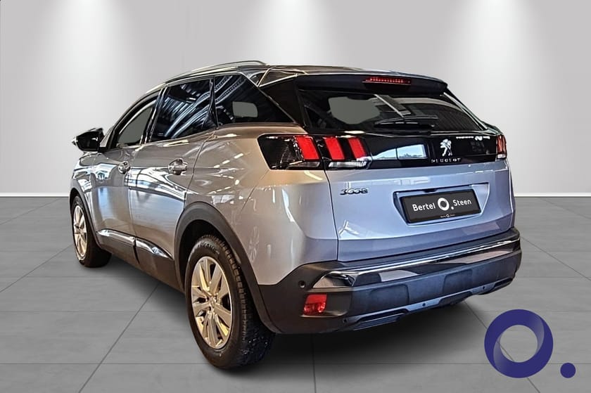 Bilde 3 av Peugeot 3008 130hk, Adaptiv cruise, Navi, Panorama, Fersk service.