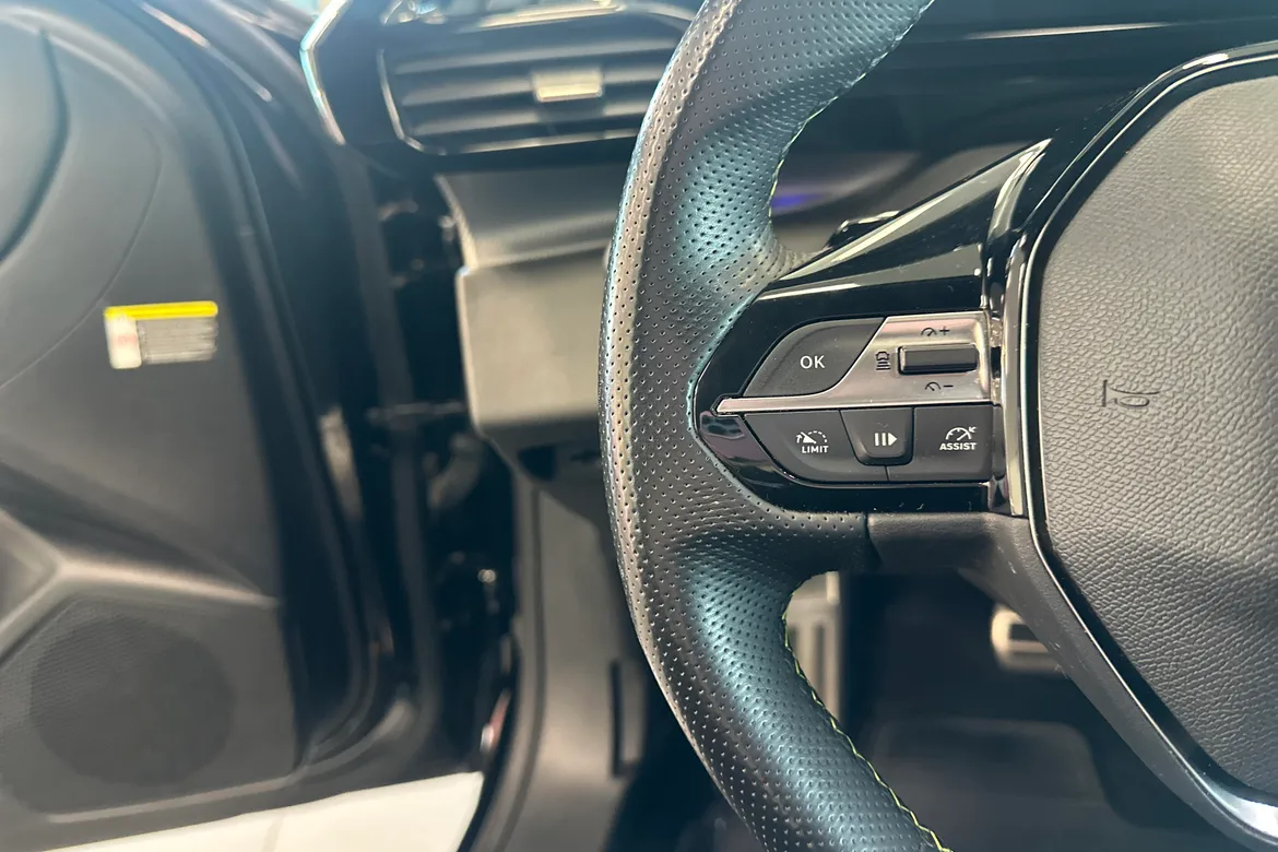 picture of a car