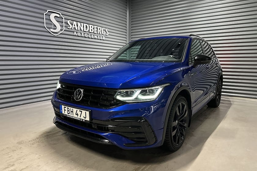 Bild 1 av Volkswagen Tiguan 2.0 TDI 4M R-Line Black Backkamera Värmare HuD Drag