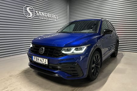 Volkswagen Tiguan 2.0 TDI 4M R-Line Black Backkamera Värmare HuD Drag