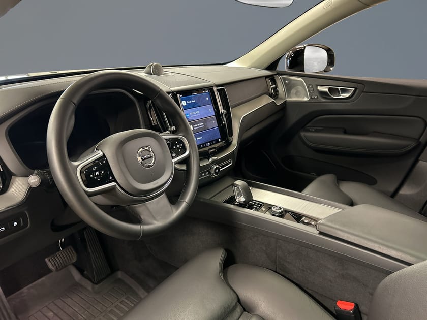Bild 5 av Volvo XC60 T8 AWD Ultra Dark //Bowers & Wilkins//Drag//