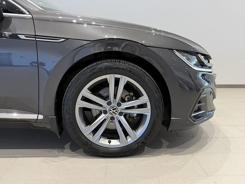 Bild 4 av Volkswagen Arteon eHybrid Shooting Brake SB 1.4 TSI R-line Drag B-kamera Värmare