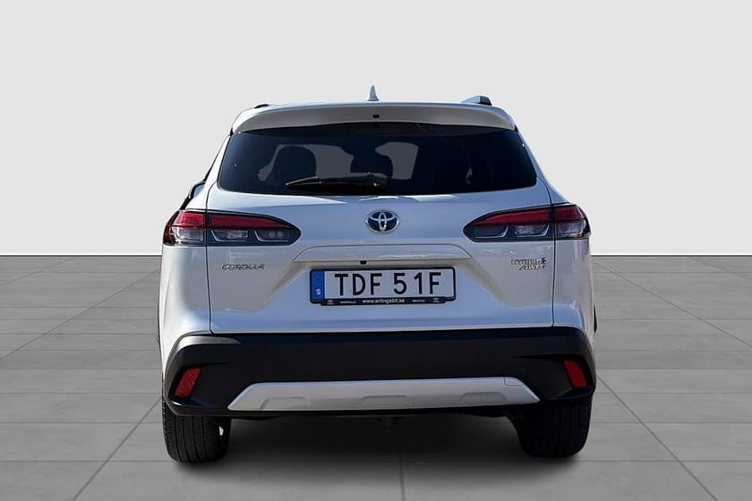 Bild 4 av Toyota Corolla Cross Hybrid AWD-i e-CVT STYLE V-HJUL