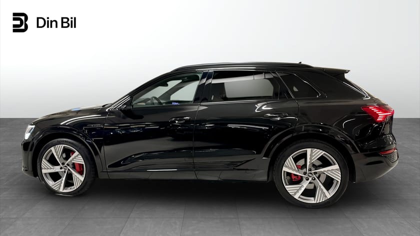 Bild 2 av Audi Q8 50 e-tron quattro 340 HK S-line Selection