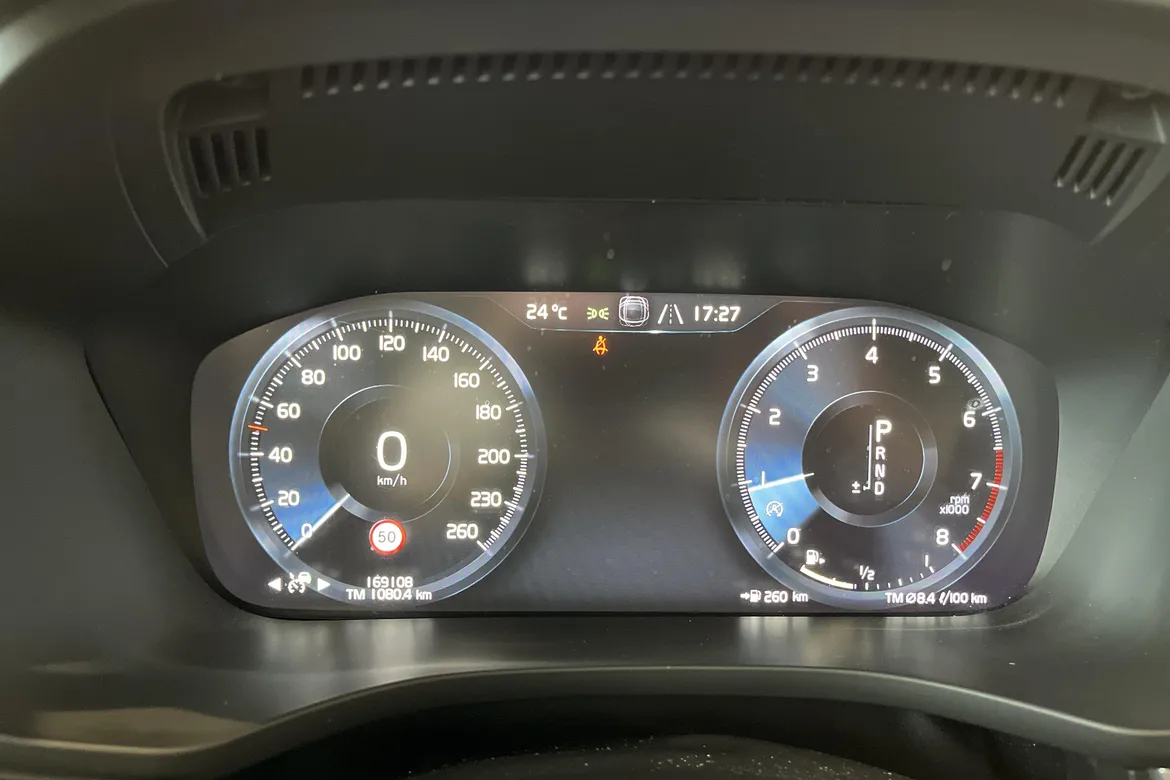 picture of a car